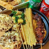 日月光新开的麻辣烫炸串，也太好吃了吧❗