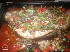 -里岛烤鱼(东港凯虹广场店)