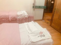 -苗方清颜专业祛痘连锁机构