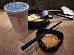-呷哺呷哺(新世界百货望京店)