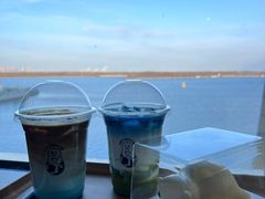 -抱抱地球咖啡馆(国家海洋博物馆店)