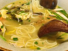 -芸南道·过桥米线(昆明老街旗舰店)