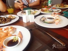 -大雁塔假日酒店·绿茵阁西餐厅