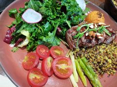 牛排藜麦沙拉-O'mills Sourdough Bakery&Bistro(永嘉路店)
