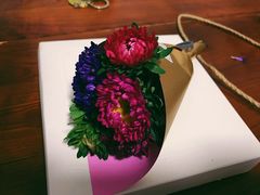 -小苍兰风铃草·礼物蛋糕(沈阳店)