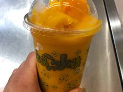 -Apple零售店(华贸购物中心店)
