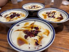 -云阿蛮云南生烫牛肉米线(奉贤路店)