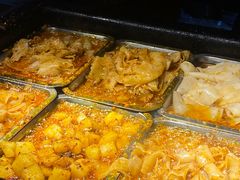 -鸿通城购物中心