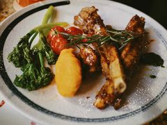 -BROWNSTONE布朗石西班牙餐厅(富城店)