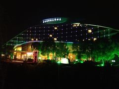 酒店夜景-镇江润扬大桥酒店