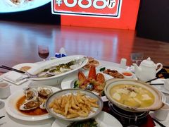 -万龙洲海鲜(大兴绿地缤纷城店)