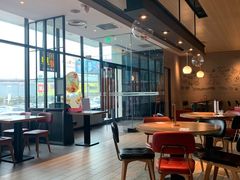 大堂-必胜客(欧亚卖场店)