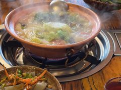 -阿婆情腊排骨火锅(金虹路店)