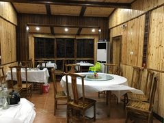 大堂-邱记私房菜·十八年本地菜