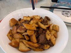 -汗腾格里·风味餐厅(新疆驻京办店)