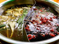 -岗上渣渣老火锅(两路口店)