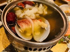 -雍和会海鲜姿造自助(湖东路店)