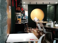 大堂-八道本地特色菜馆(大鹏古城店)