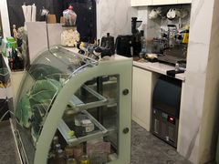 -房东的猫宠物生活馆