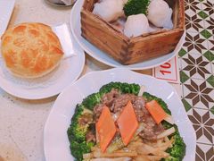 酥皮菠萝油-明腾壹间茶餐厅(新都会花园广场店)