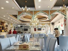 -马尔龙新疆饭店·清真(瑞景店)
