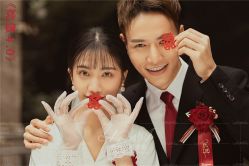 -易摄影婚纱摄影工作室