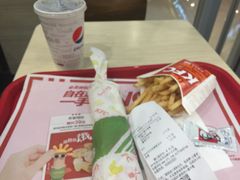 -肯德基(三元桥东店)