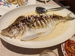 功夫海鲈鱼-维园悦谱·海派家常菜(乌鲁木齐南路店)