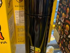 -三亚湾红树林度假酒店美食街