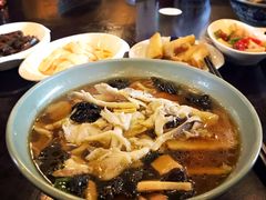 -重元寺香积厨素斋馆