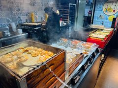 -领鲜活海鲜榴莲自助火锅(东门店)