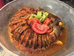 -刘姐啤酒鱼民族演艺餐厅(阳朔美食抗战路店)