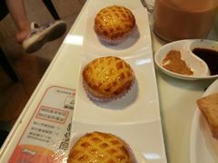 -新大咀港式茶餐厅(宝山万达店)