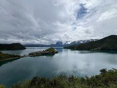 -里格半岛