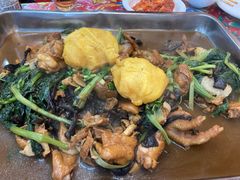 -悦府东北私房菜·饺子王·铁锅炖(长白山万达店)