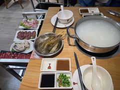 -吉友粥底火锅(方斜路店)