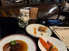 -广州花园酒店·凌璇阁旋转餐厅CAROUSEL360