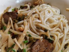 -牛八宝桂林米粉(八里庄店)