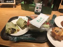 -星巴克臻选(外滩中心店)