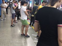 -公园前(地铁站)