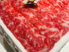 -左庭右院鲜牛肉火锅黑金店(陆家嘴中心店)