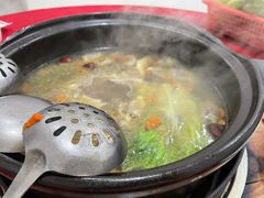 -濠轩阁特色生蚝火锅(水湾路店)