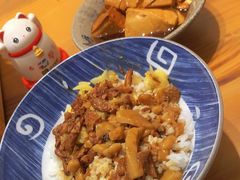 -红猪卤肉饭(大西洋美食城店)