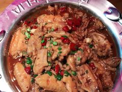 -胖哥俩肉蟹煲(万国店)