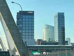 -爱德华·劳伦斯·洛根将军国际机场