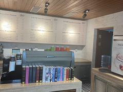 -比多罗咖啡吧(三亚海棠湾万丽度假酒店)