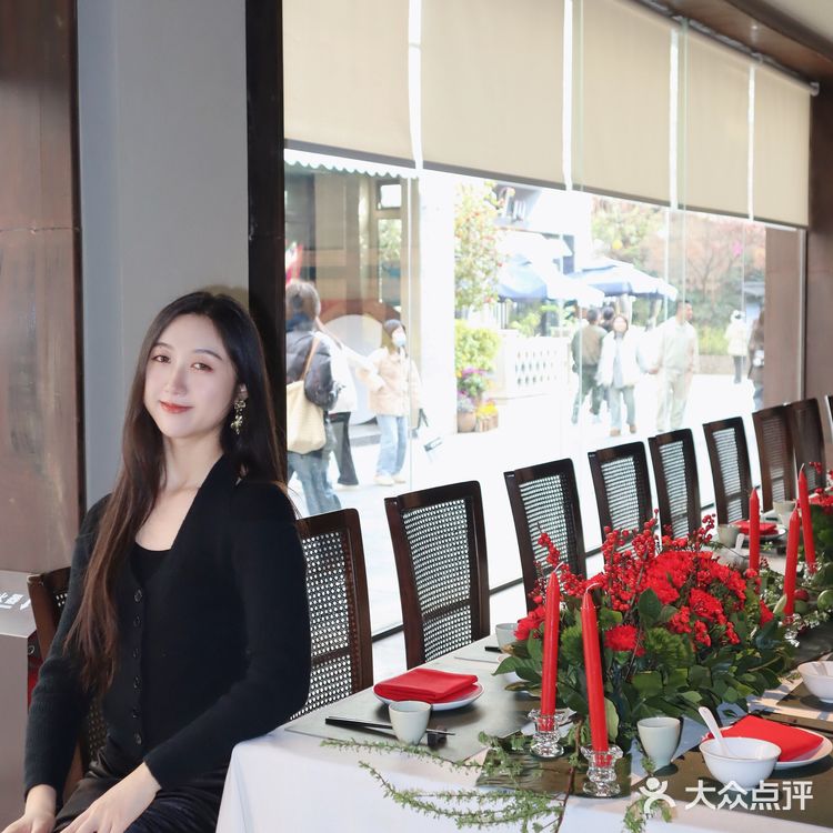 今天终于被我发现一家既在市中心又高级的私宴