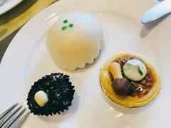 -安徽饭店·白鹭阁自助餐厅(梅山路店)