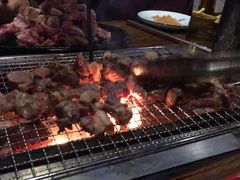 烤羊腿-柿子树炭烤羊腿(金台路店)