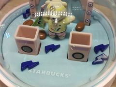 -星巴克(静安嘉里中心B2店)